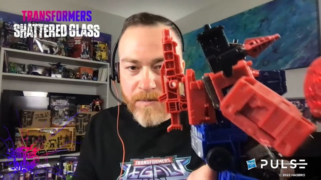 Fan First Tuesday! Transformers Livestream Report  (194 of 196)